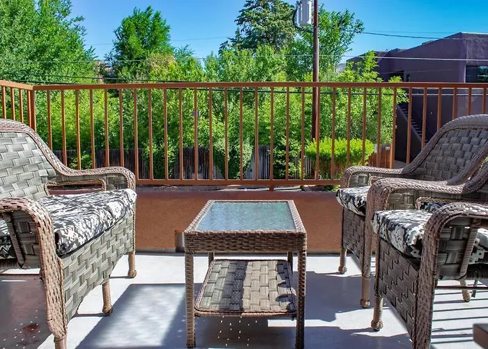 Cowboys & Angels - Classic Style W/great Location Sedona